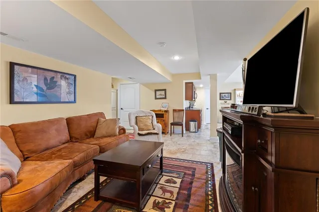 $520,000 | 4120 Southwest Flintrock Drive, Lee's Summit, MO 64082