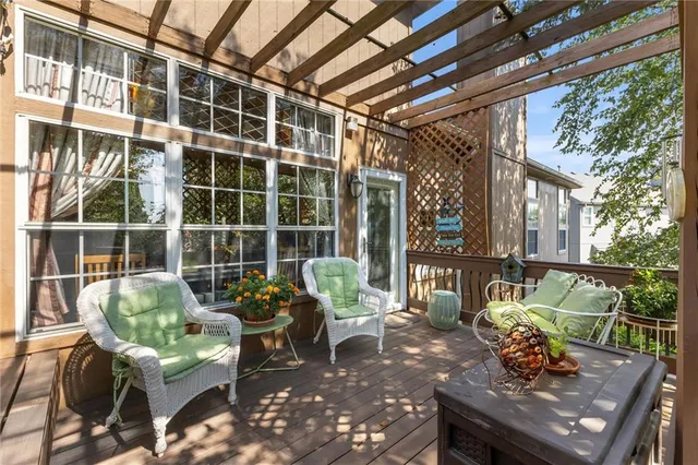 $520,000 | 4120 Southwest Flintrock Drive, Lee's Summit, MO 64082