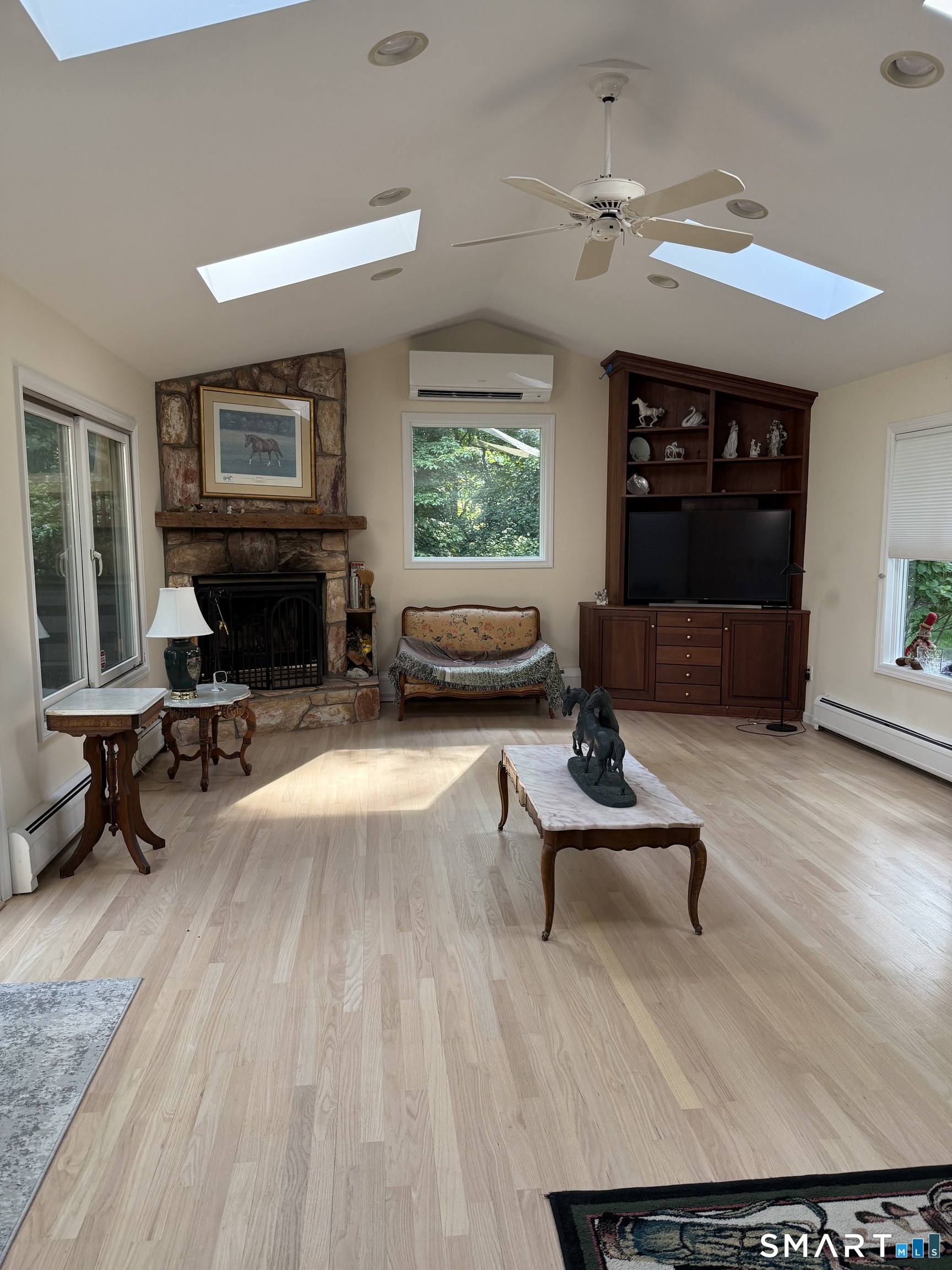 360 Autumn Ridge Road Fairfield, CT 06825 - Photo 3 of 29