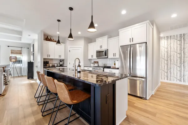 $374,900 | 1878 Woodland Way, Unit 4334, Slinger, WI 53086