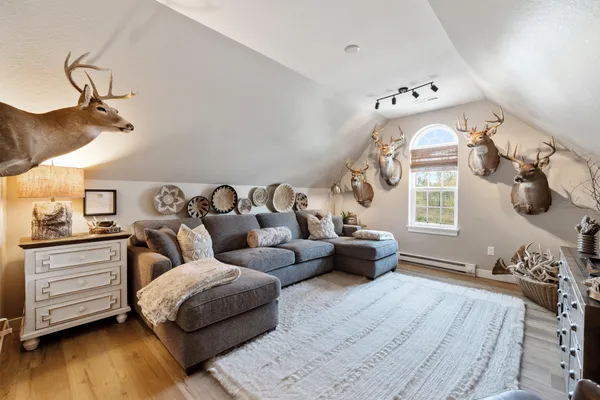 $374,900 | 1878 Woodland Way, Unit 4334, Slinger, WI 53086