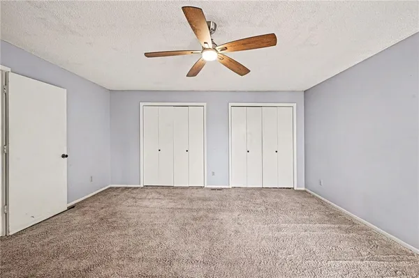 $270,000 | 10907 West 96th Terrace, Overland Park, KS 66214