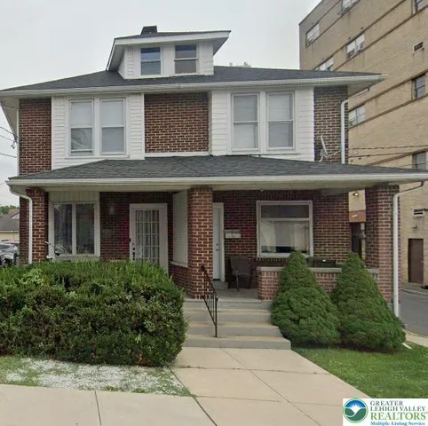 $1,249 | 1322 Chelsea Avenue, Unit 2, Bethlehem, PA 18018