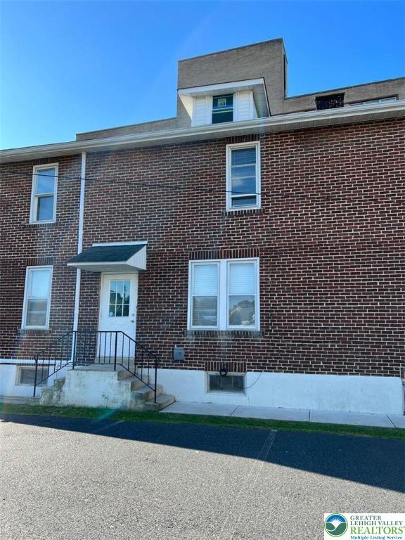 1322 Chelsea Avenue, Unit 2 Bethlehem, PA 18018 - Photo 2 of 8