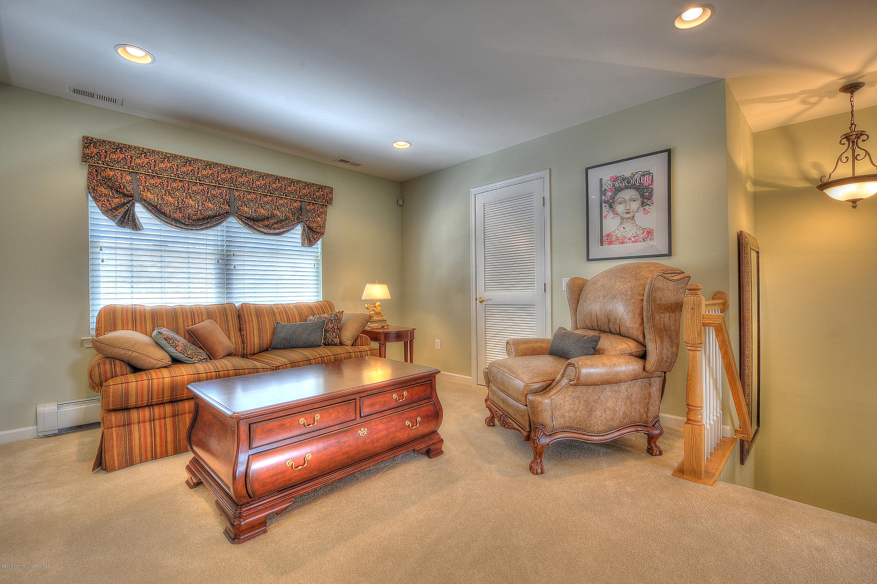 9 Bay Hill Road Jackson, NJ 08527 - Photo 36 of 48 a living room with furniture and a large window