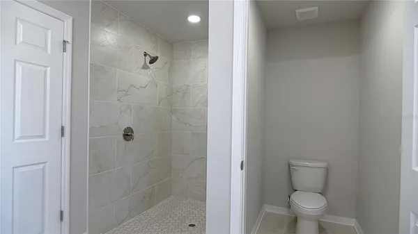 $2,000 | 110 North Dupont Terrace, Inverness, FL 34453