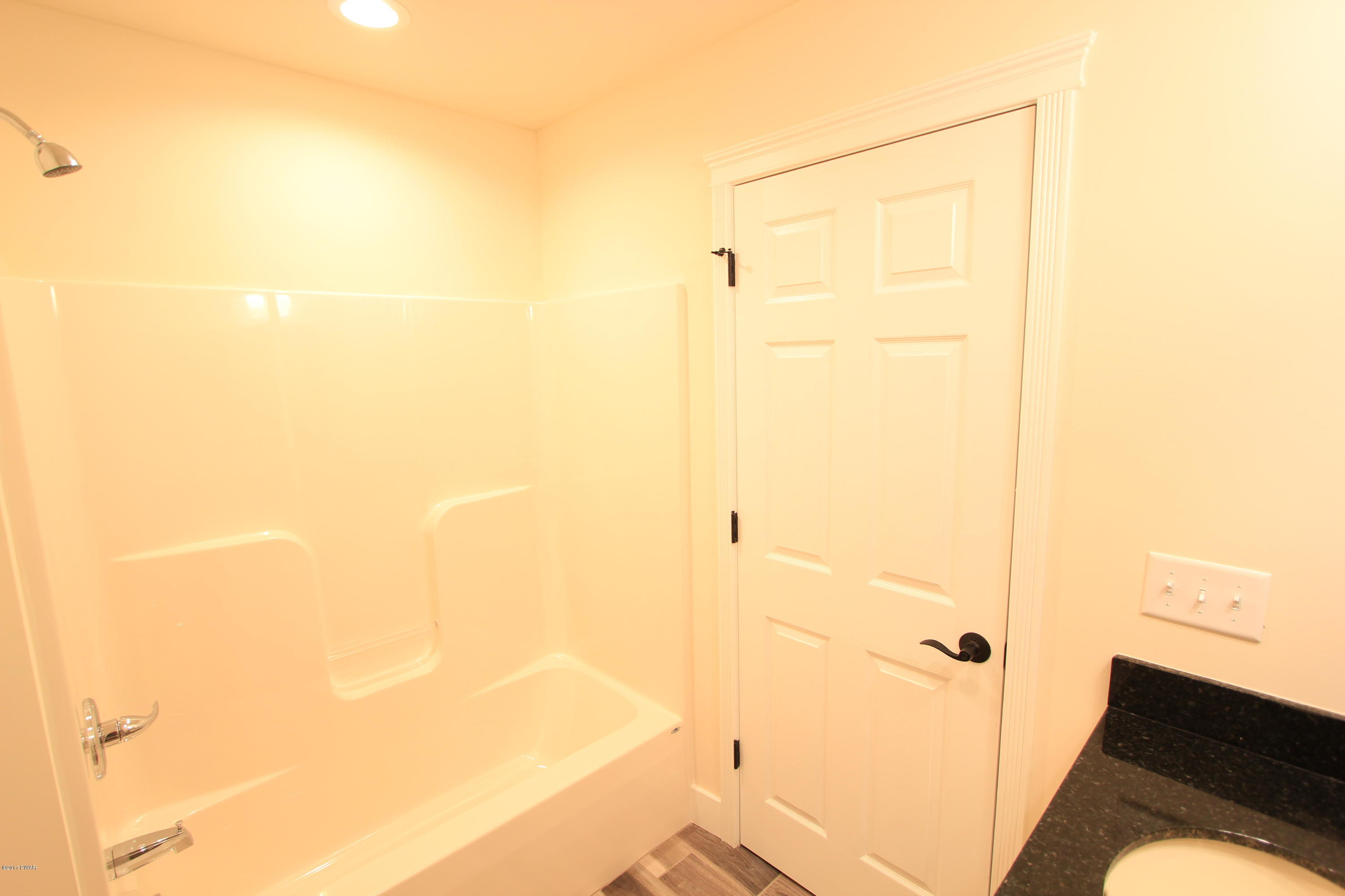 102 Lakeview Road Lackawaxen, PA 18435 - Photo 30 of 57 Bathroom 3