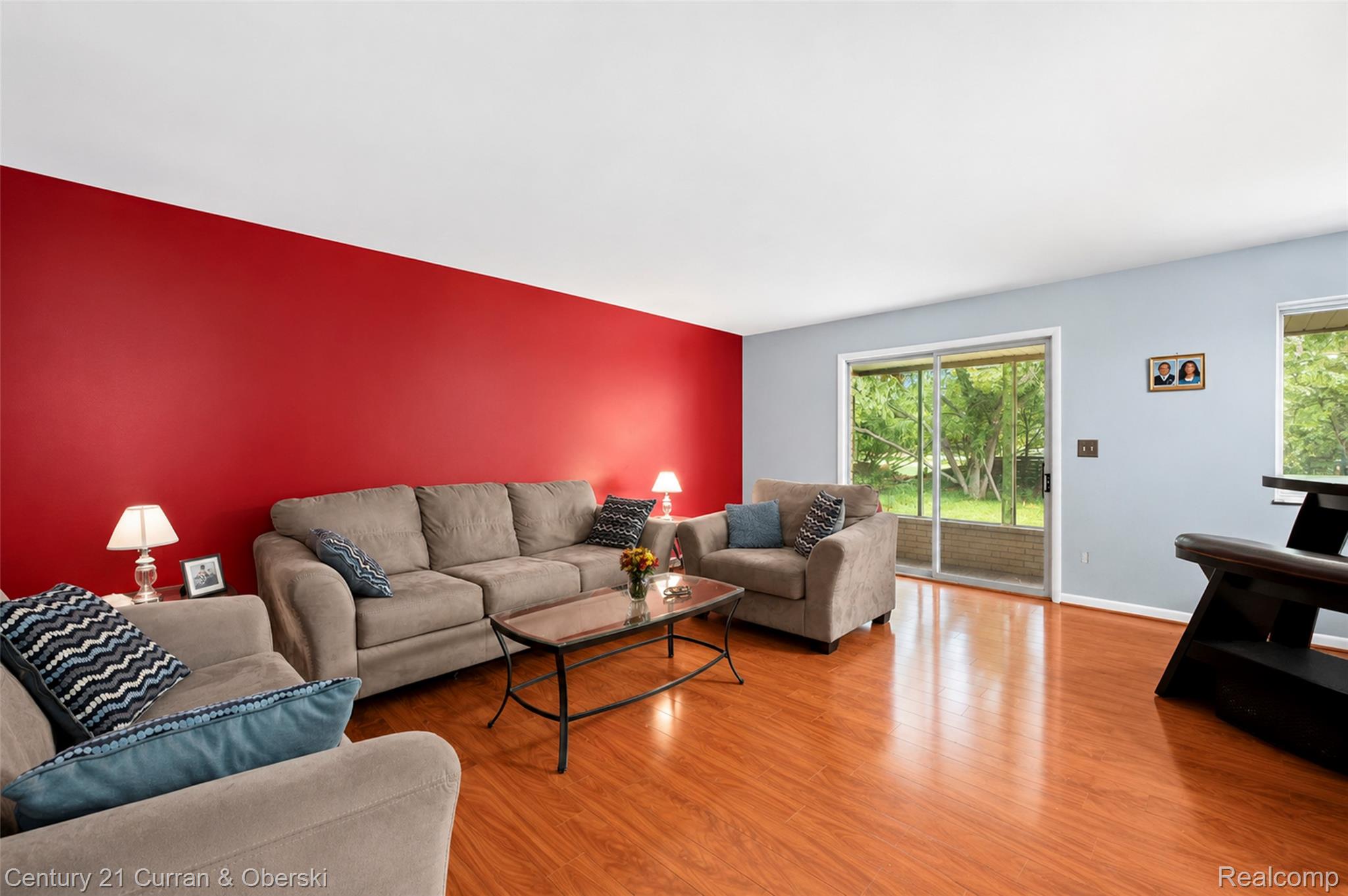 4652 Patrick Road West Bloomfield, MI 48322 - Photo 7 of 27 Wood-finish flooring throughout