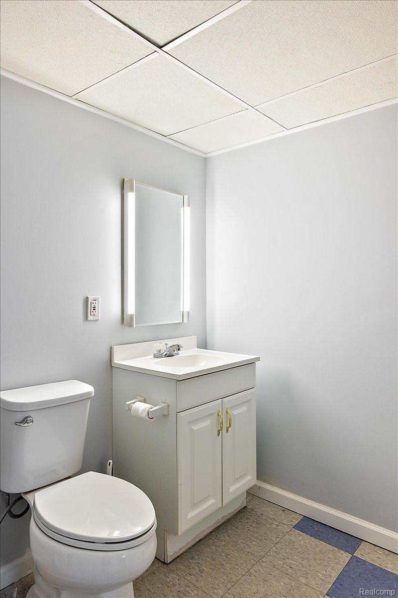 38885 Radde Street Clinton Township, MI 48036 - Photo 33 of 51 Gallery Image 33
