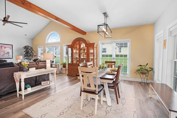 $499,900 | 1058 Eagle Crst Lane, Moneta, VA 24121