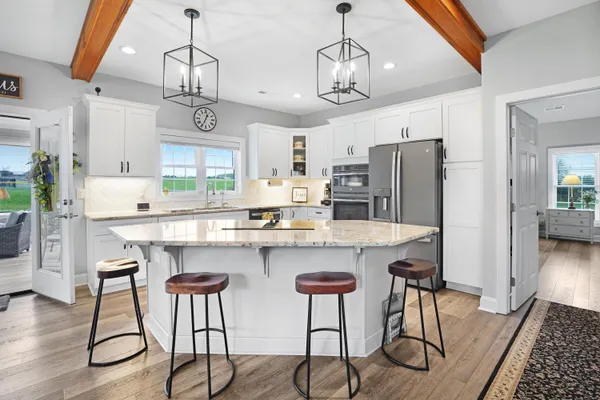 $499,900 | 1058 Eagle Crst Lane, Moneta, VA 24121