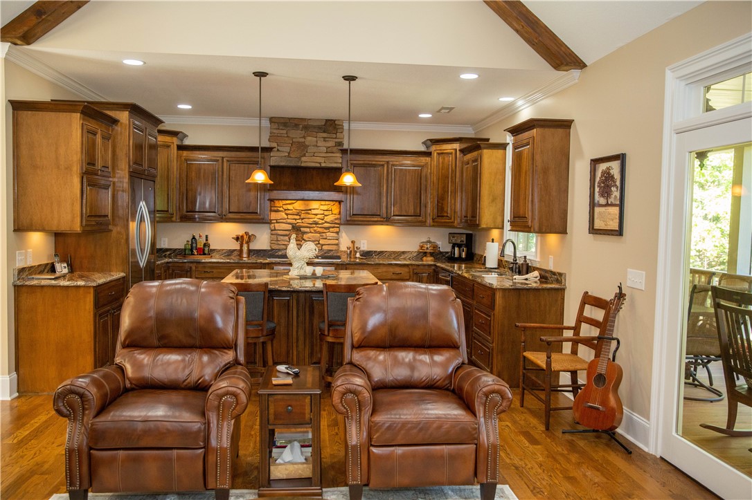 602 Keswick Point Seneca, SC 29678 - Photo 17 of 50 Gallery Image 17