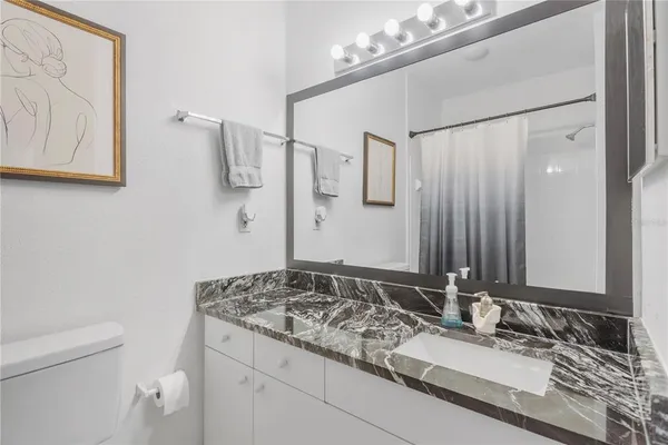 $2,000 | 4304 Bayside Village Drive, Unit 201, Tampa, FL 33615