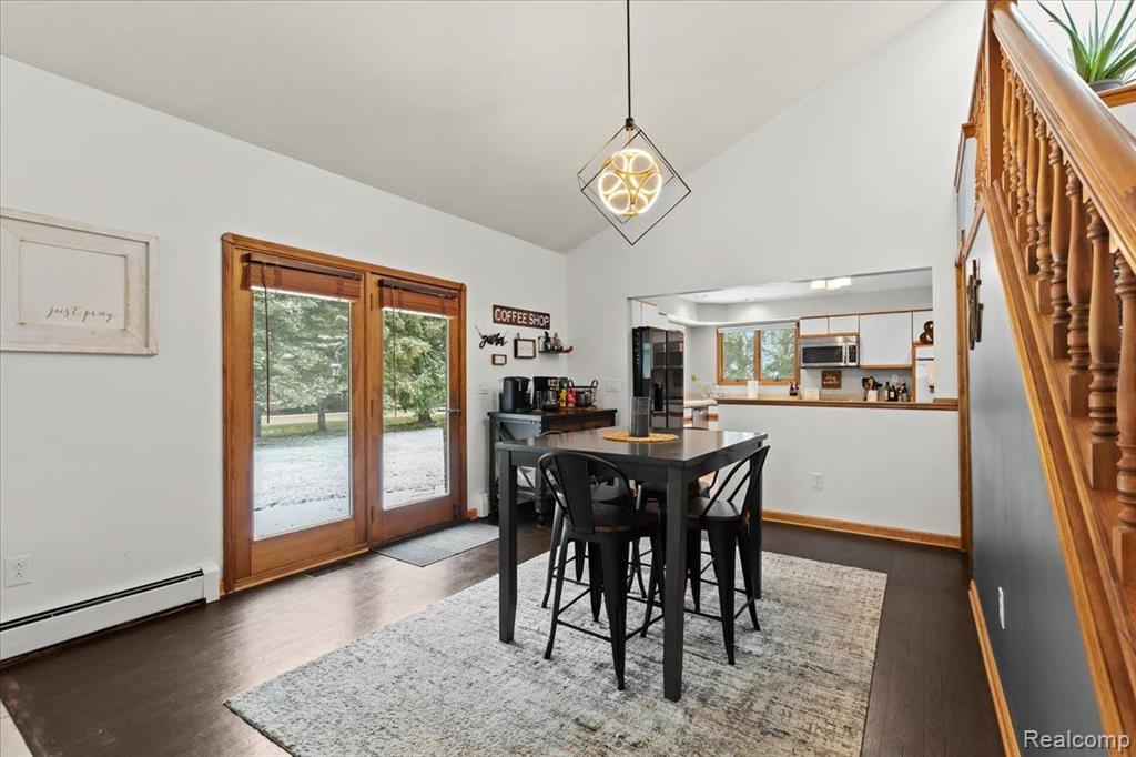 1415 Rose Center Road Fenton, MI 48430 - Photo 15 of 40