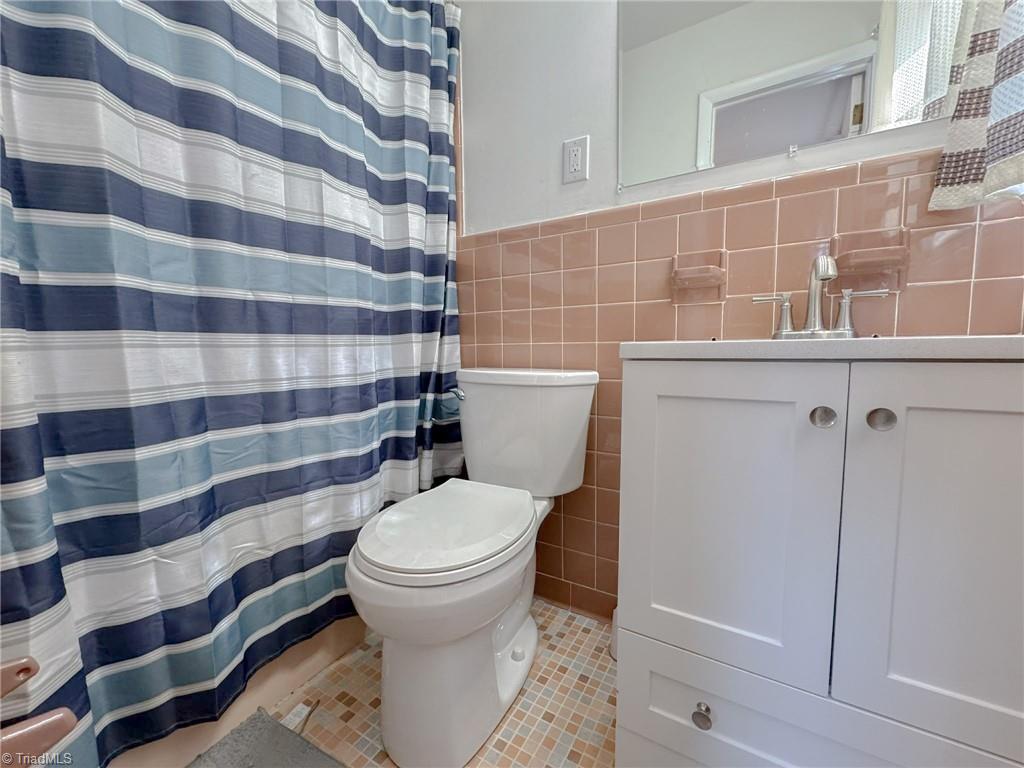 506 Archergate Road Browns Summit, NC 27214 - Photo 14 of 30