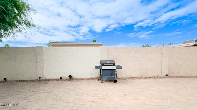 $1,625,000 | 8939 North 8th Street, Phoenix, AZ 85020