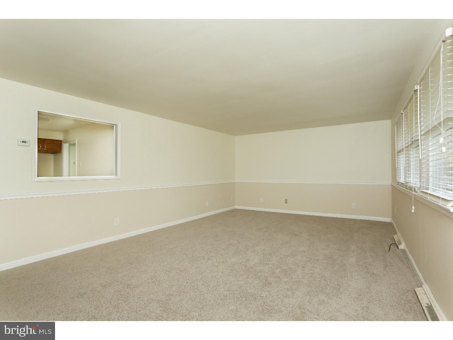 170 Plymouth Road Sicklerville, NJ 08081 - Photo 3 of 24 Gallery Image 3