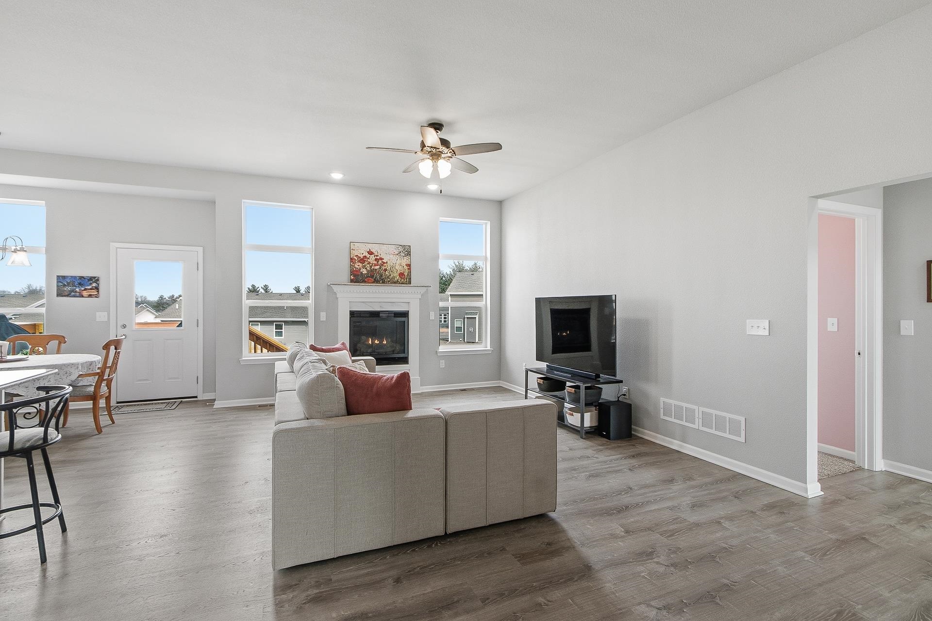 821 Margarets Way Belleville, WI 53508 - Photo 26 of 56