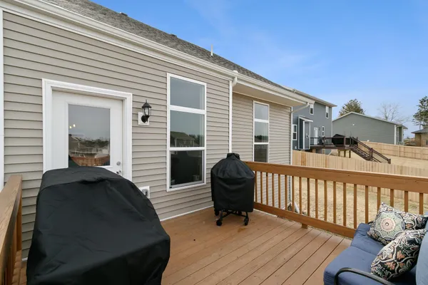 $455,000 | 821 Margarets Way, Belleville, WI 53508