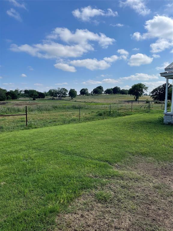 300 R T Lane Weatherford, TX 76085 - Photo 23 of 25 Gallery Image 23