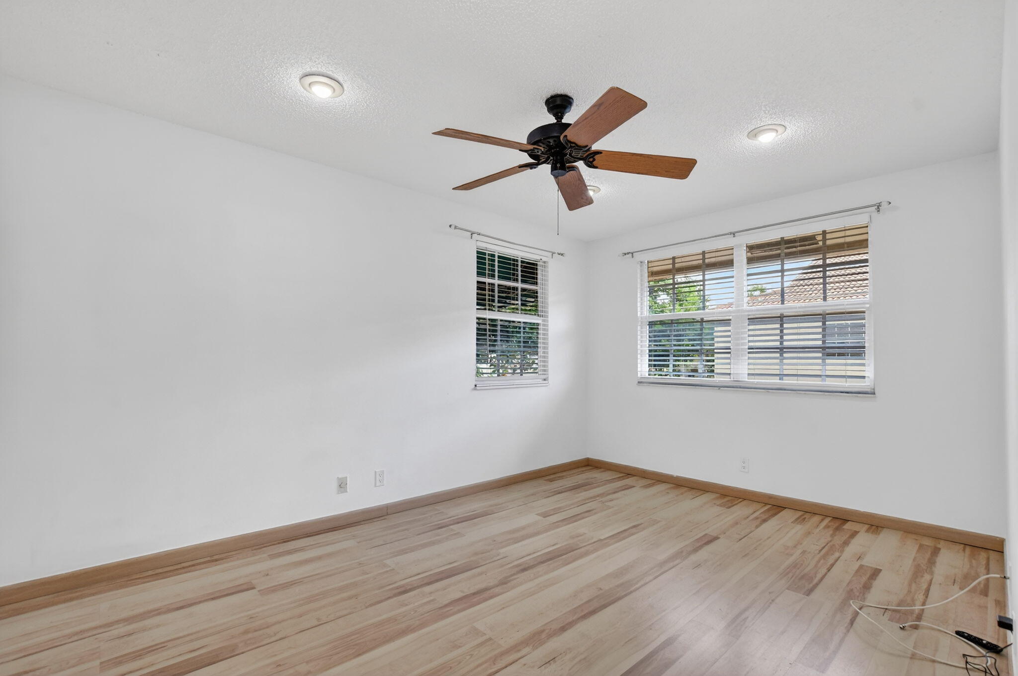 6671 Via Regina, Unit 6671 Boca Raton, FL 33433 - Photo 30 of 49 2nd bedroom