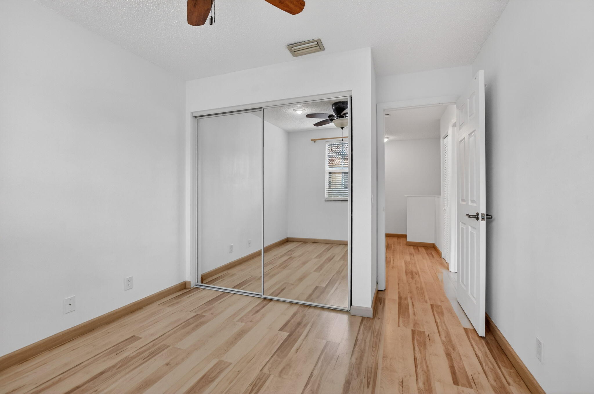 6671 Via Regina, Unit 6671 Boca Raton, FL 33433 - Photo 36 of 49 3rd bedroom