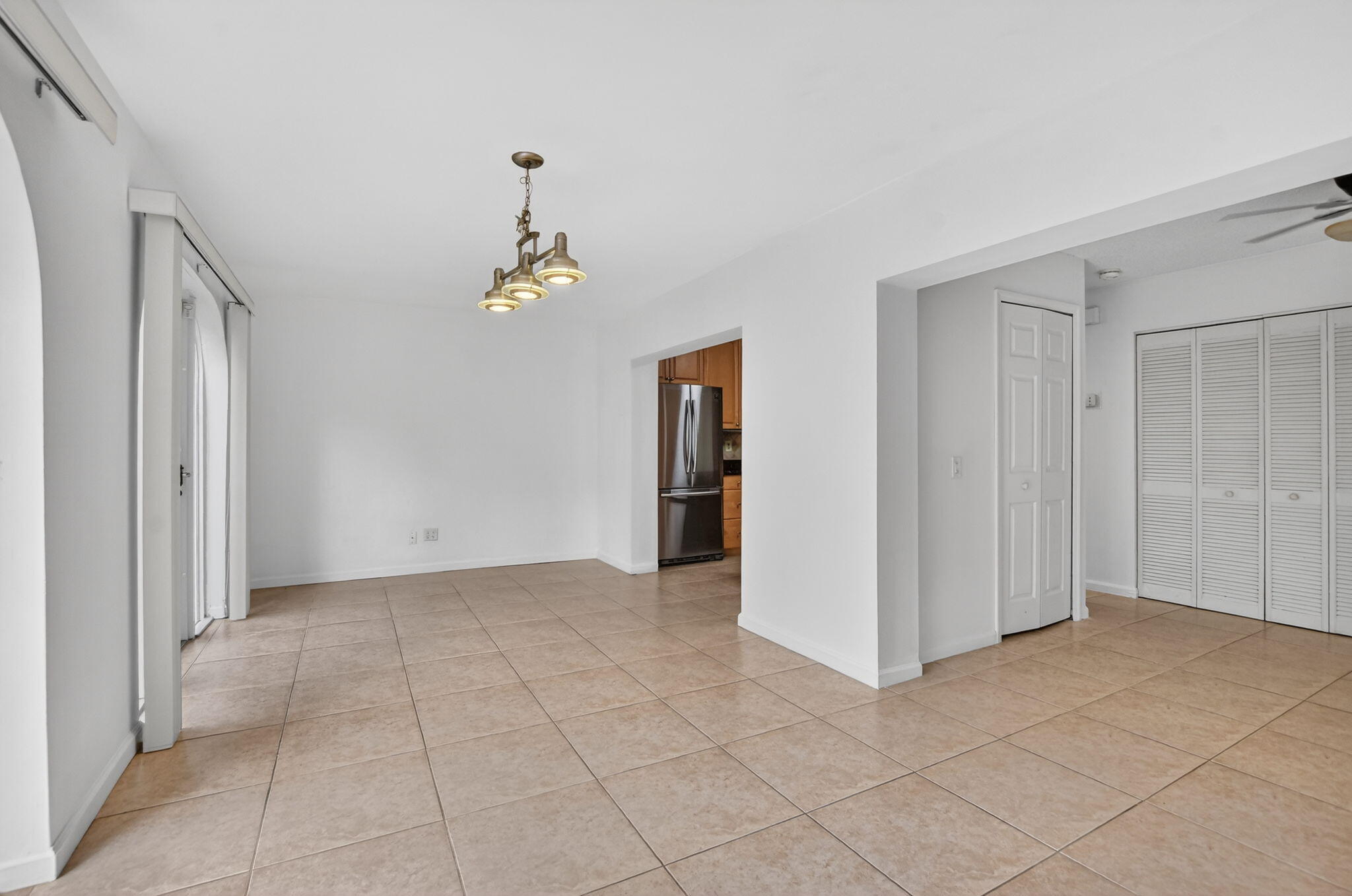 6671 Via Regina, Unit 6671 Boca Raton, FL 33433 - Photo 8 of 49 Dining