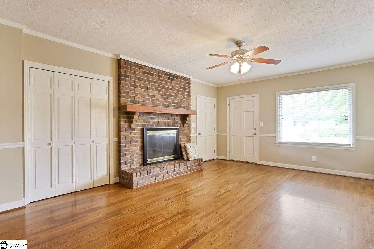 527 Wood Road Greer, SC 29651 - Photo 17 of 35