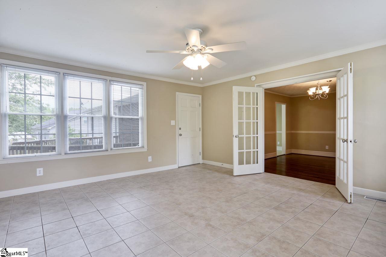 527 Wood Road Greer, SC 29651 - Photo 22 of 35