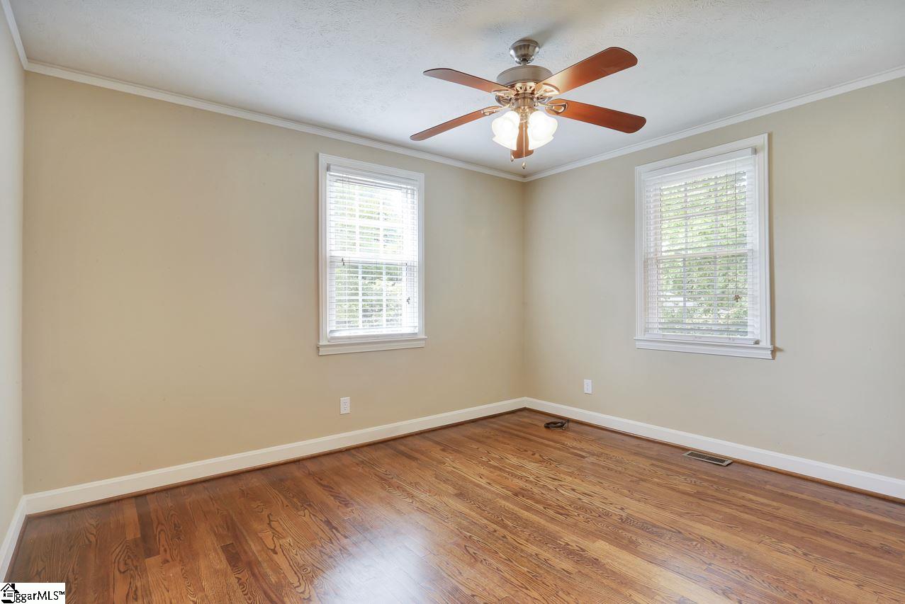 527 Wood Road Greer, SC 29651 - Photo 25 of 35