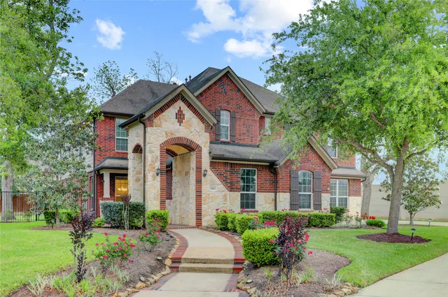 $632,000 | 5402 Bending Branch Drive, Missouri City, TX 77459