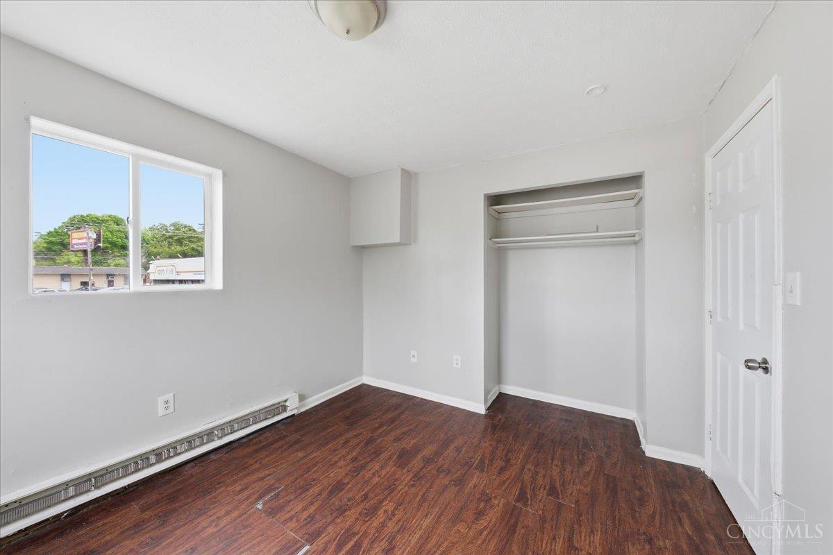 1209 West Galbraith Road Cincinnati, OH 45231 - Photo 14 of 16