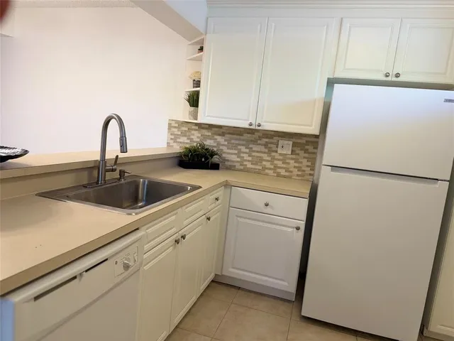 $2,550 | 8183 Severn Drive, Unit A, Boca Raton, FL 33433