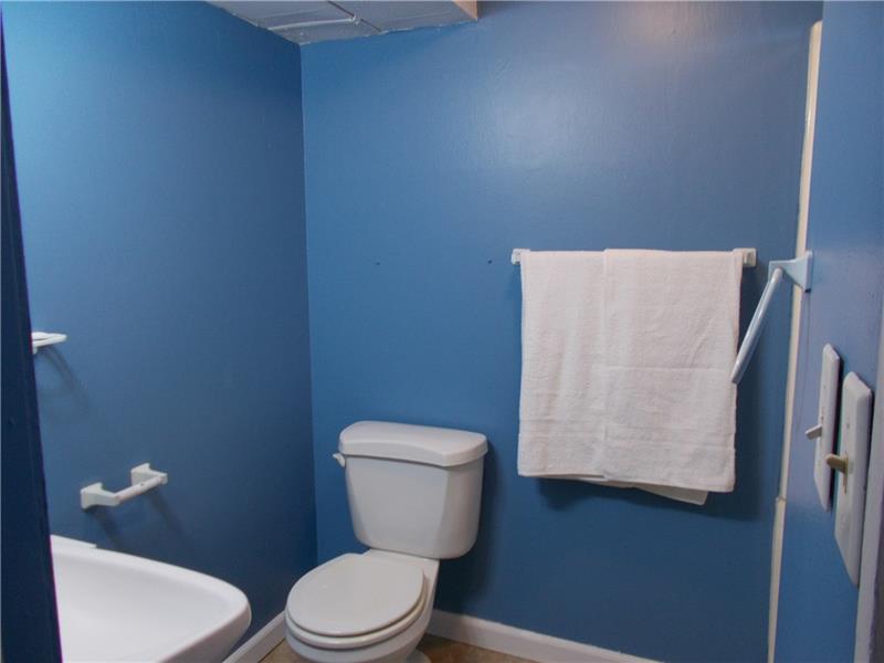 1820 Brodhead Road Aliquippa, PA 15001 - Photo 19 of 25 Gallery Image 19