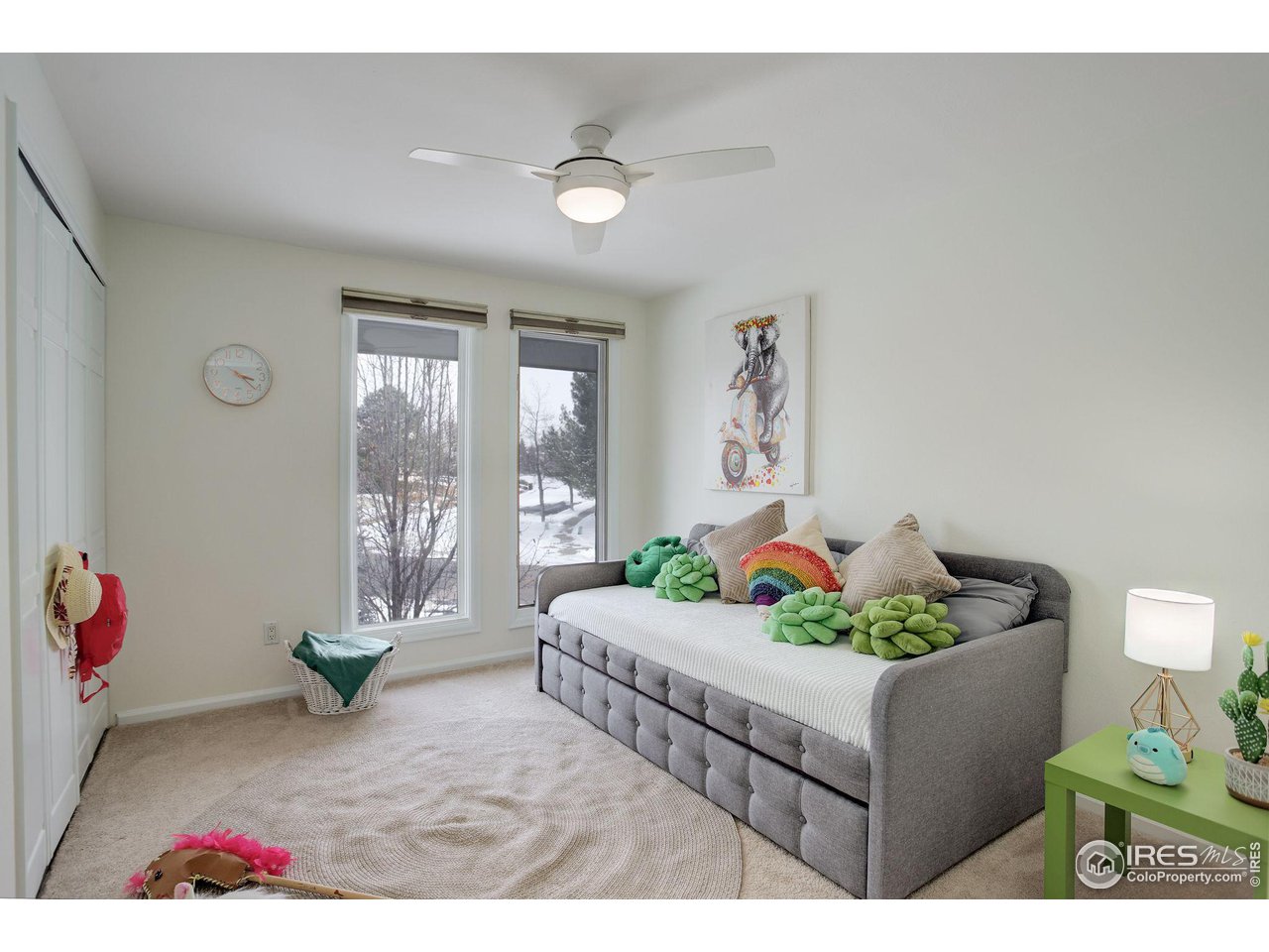 7240 Clubhouse Road Boulder, CO 80301 - Photo 24 of 34 a living room with furniture and a potted plant