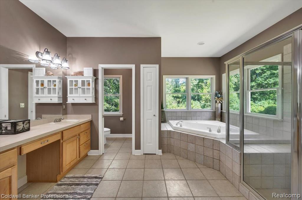 575 Lake George Road Oakland, MI 48363 - Photo 26 of 41 Gallery Image 26