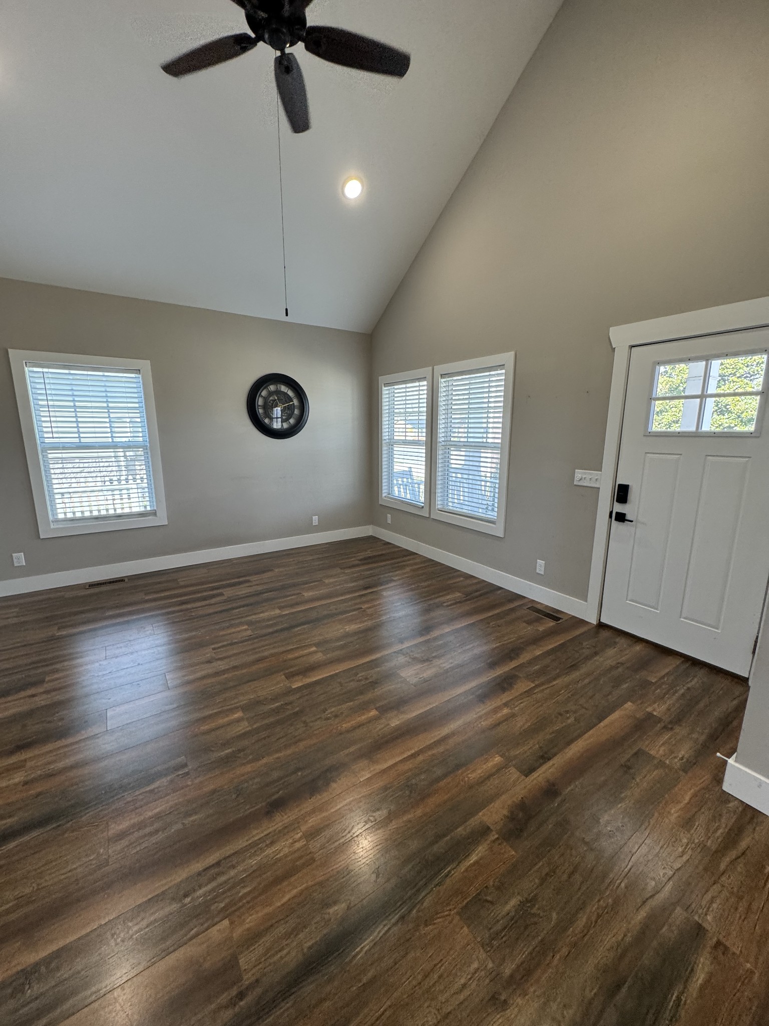 503 Miller Road Smithville, TN 37166 - Photo 6 of 28 Gallery Image 6