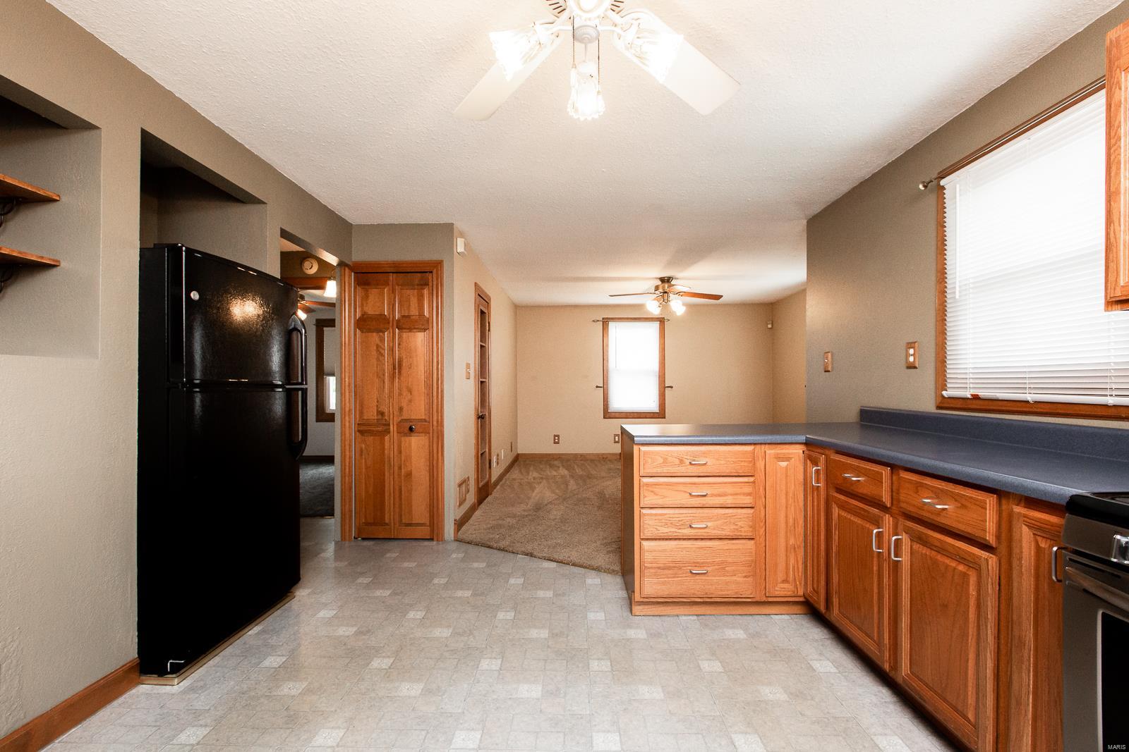 417 East State Street O'Fallon, IL 62269 - Photo 10 of 25 Gallery Image 10
