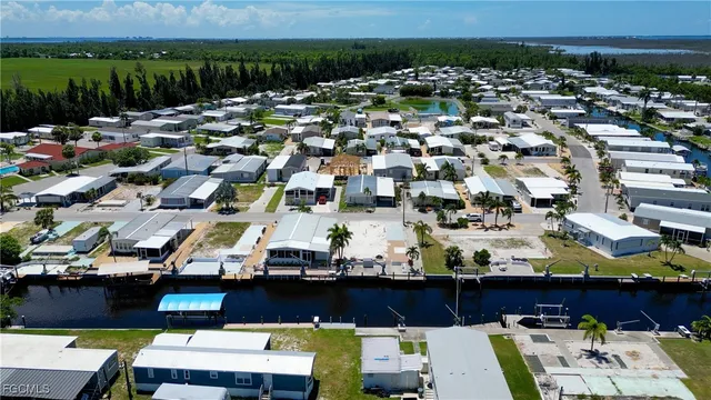 $239,000 | 4932 Gulfgate Lane, St. James City, FL 33956