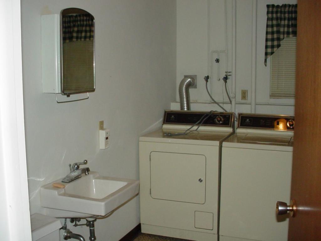 821 Zeggert Road Endicott, NY 13760 - Photo 16 of 26 Gallery Image 16