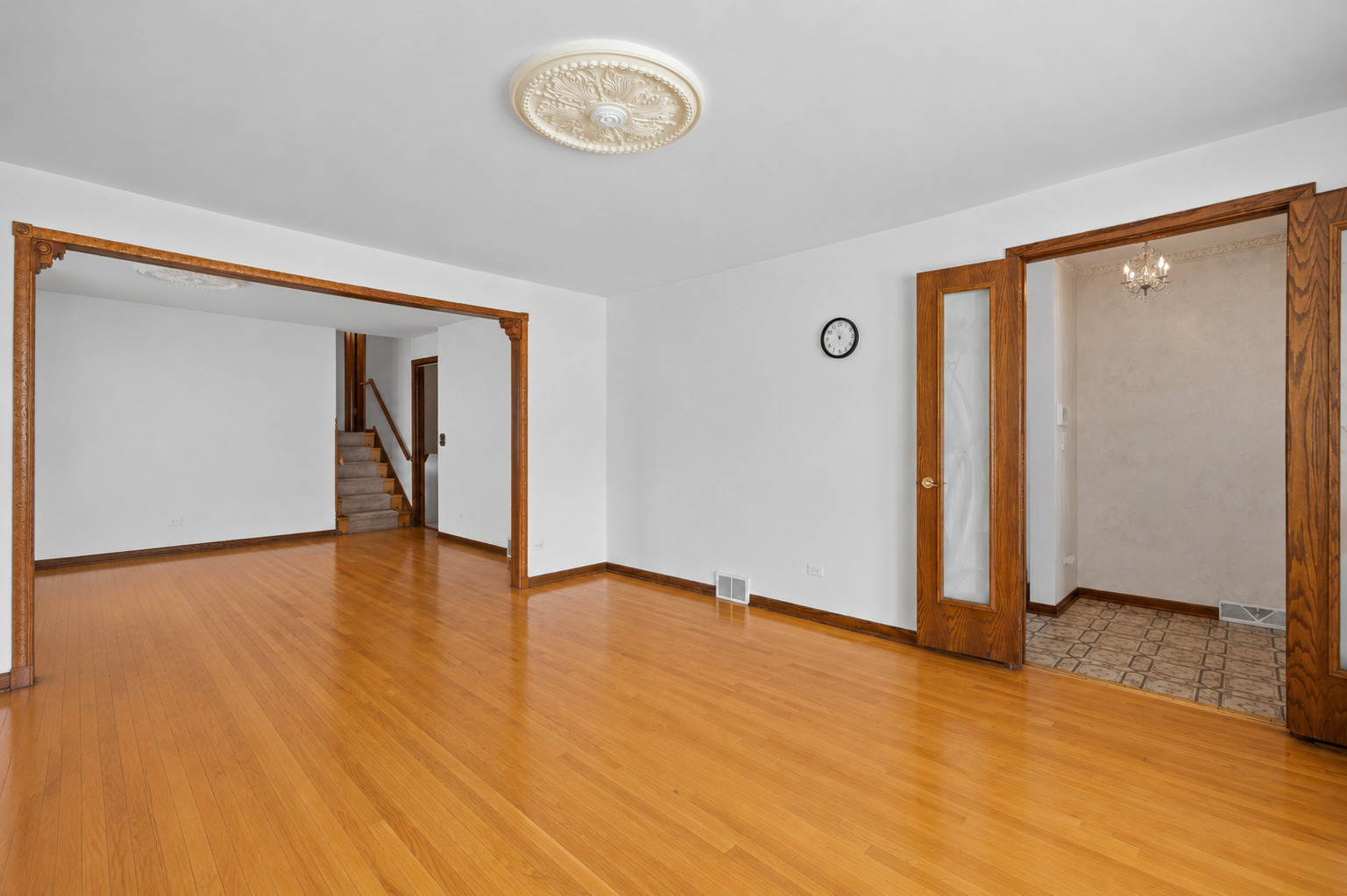 1012 Courtland Avenue Park Ridge, IL 60068 - Photo 4 of 31