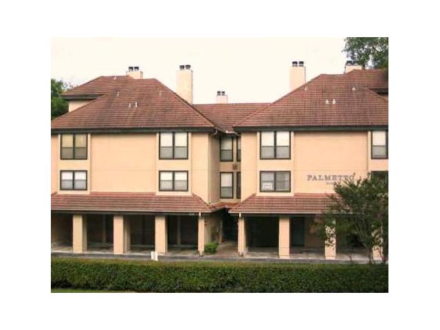 2110 Rio Grande Street, Unit 202 Austin, TX 78705 - Photo 1 of 1 Exterior Front : Great 2 bed 1 bath condo in highly desired west campus. A few blocks west of Guadalupe & UT campus. Great Layout and Nice Place to live while going to school.