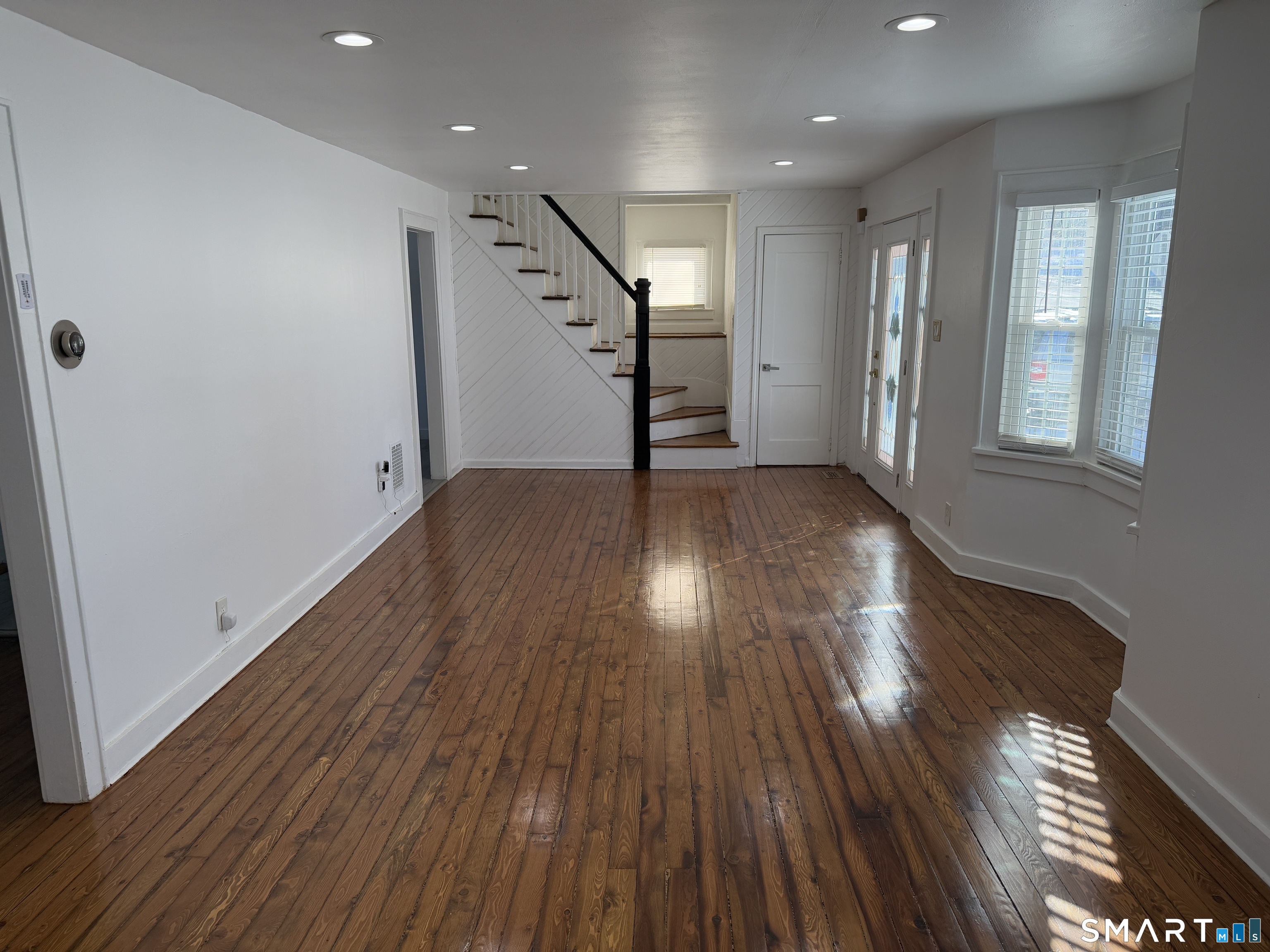 41 South Street Plymouth, CT 06782 - Photo 16 of 17