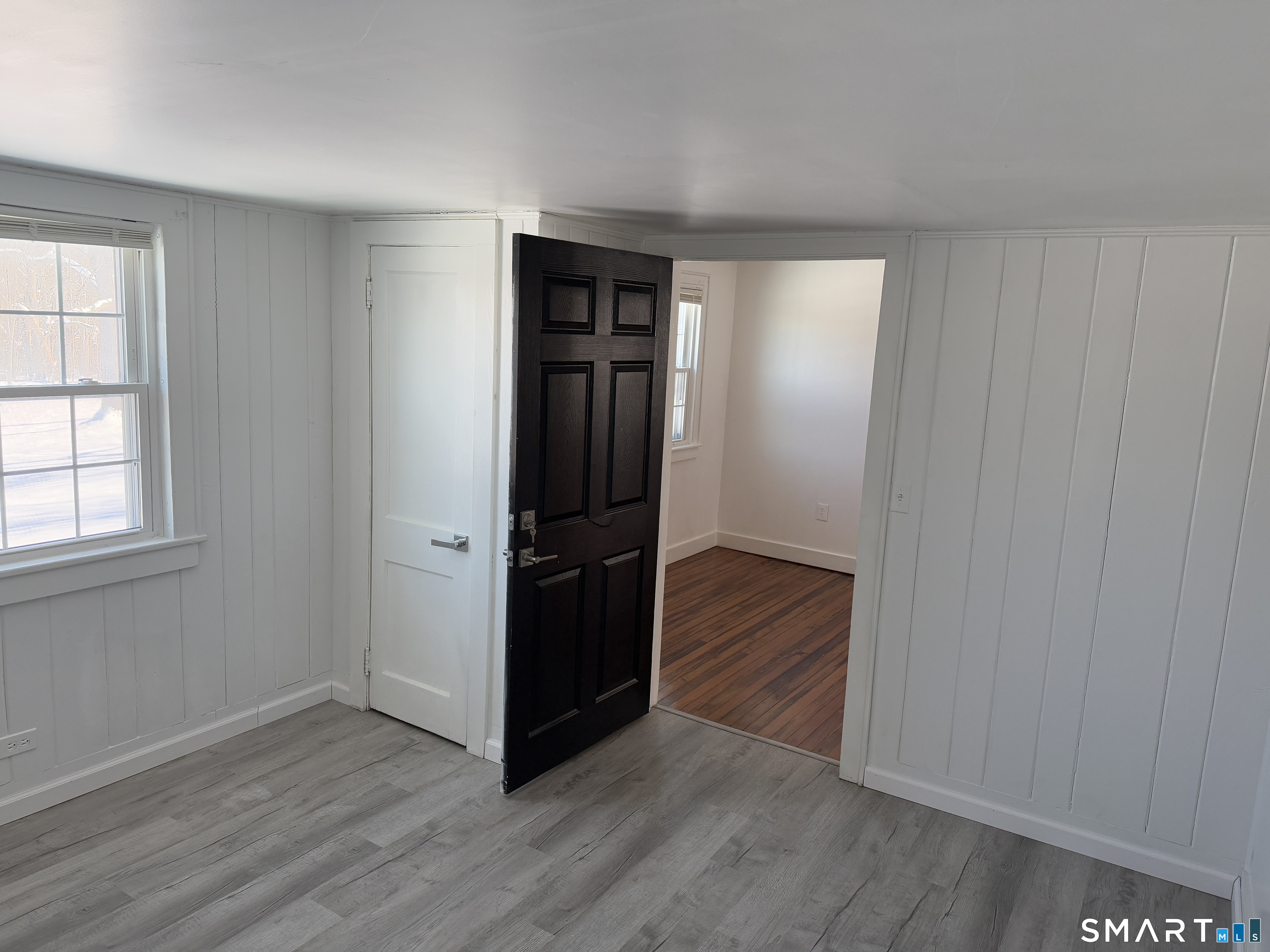 41 South Street Plymouth, CT 06782 - Photo 7 of 17