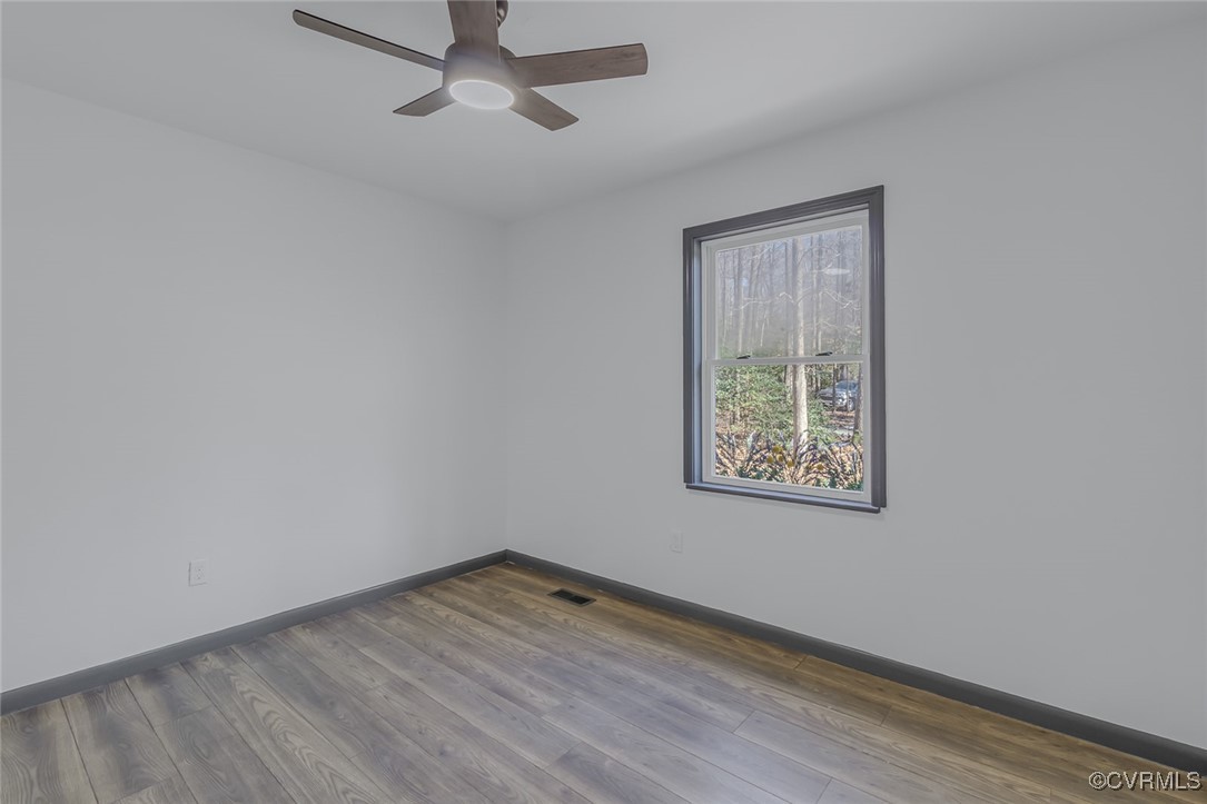 853 Regent Road Topping, VA 23169 - Photo 19 of 30 Gallery Image 19