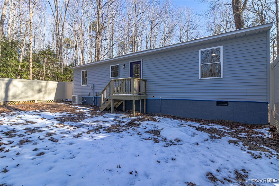 853 Regent Road Topping, VA 23169 - Photo 4 of 30 Gallery Image 4