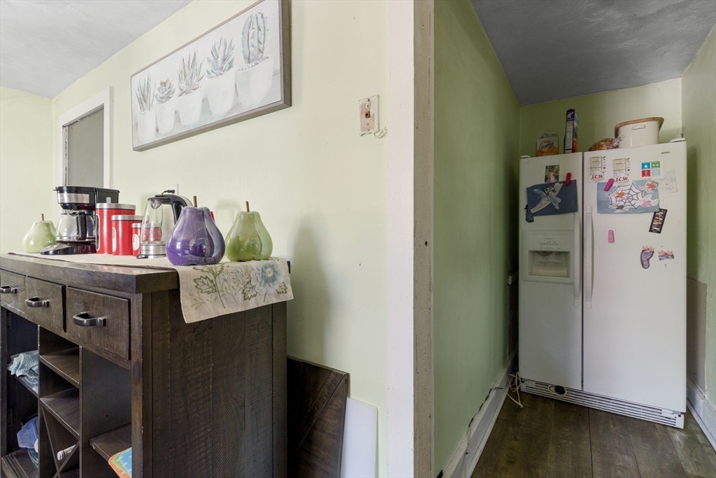 6 Savin Street Boston, MA 02119 - Photo 9 of 28 Gallery Image 9