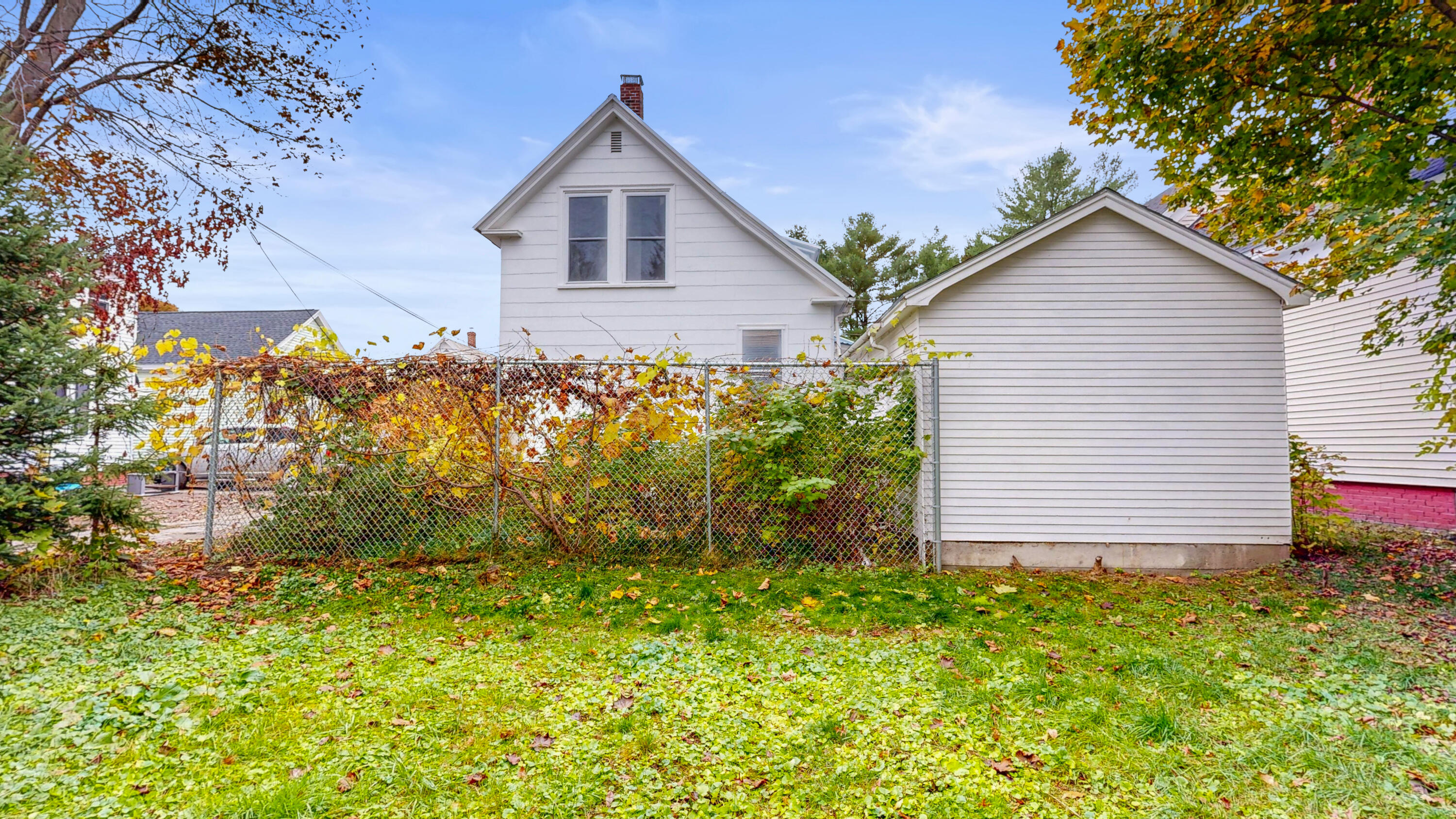 4 Autumn Street Waterville, ME 04901 - Photo 3 of 38 4-Autumn-Street-10282025_115819
