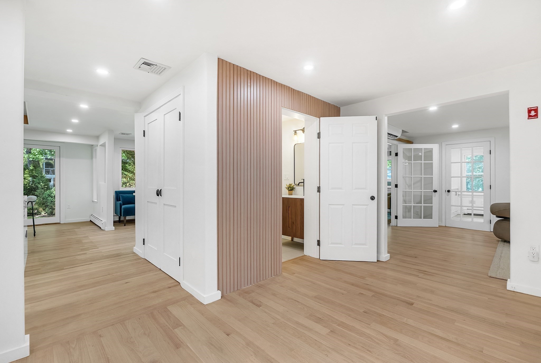 31 Alba Road Wellesley, MA 02481 - Photo 13 of 39 Gallery Image 13