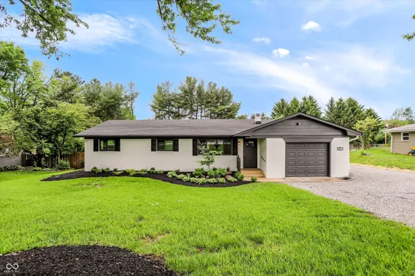 $299,000 | 1948 Mullinix Road, Greenwood, IN 46143